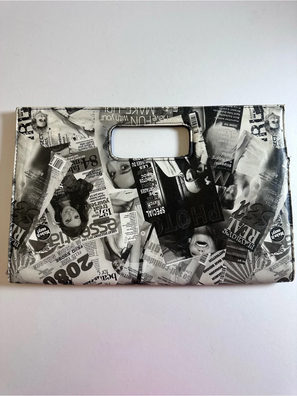 🖤 Y2K IT-GIRL EDITORIAL CLUTCH — BLACK & WHITE MAGAZINE COLLAGE STATEMENT BAG